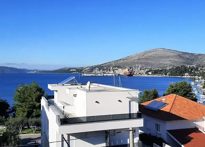 Figos * Trogir